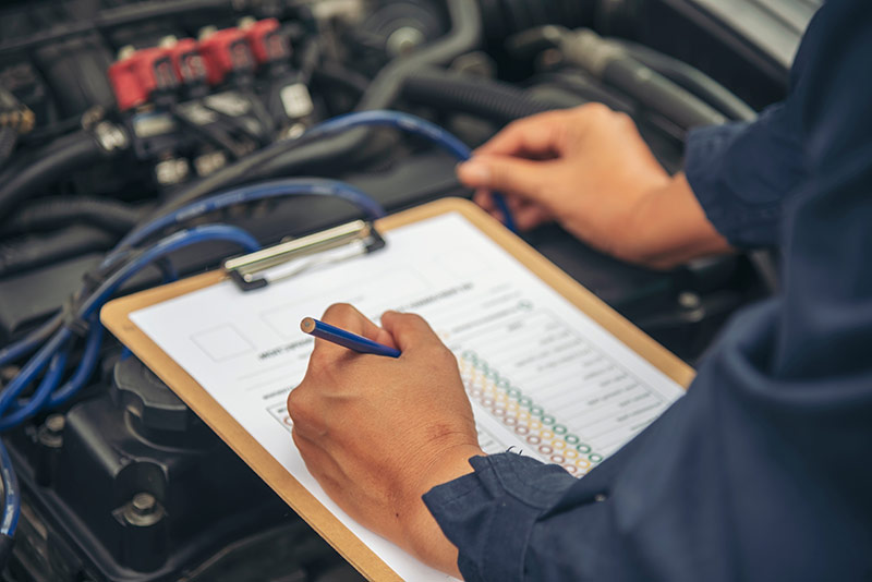 7 consigli degli esperti per la manutenzione auto in primavera  - 1